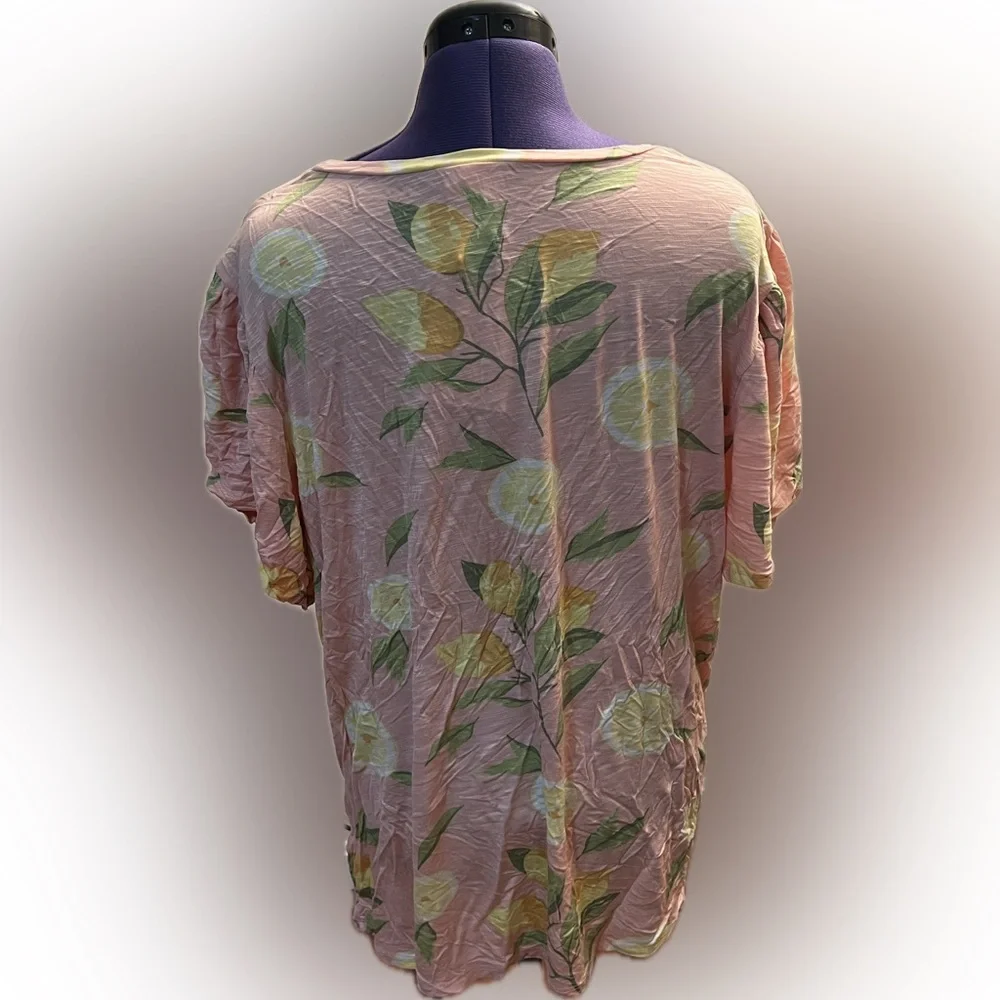 Lularoe Olive Tulip Sleeve Top Size 2XL